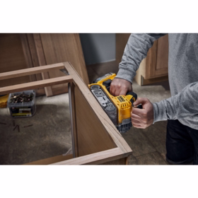 DeWALT - Båndsliber 18V DCW220N, Solo