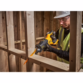 DeWALT - Bajonetsav 18V DCS382N, solo