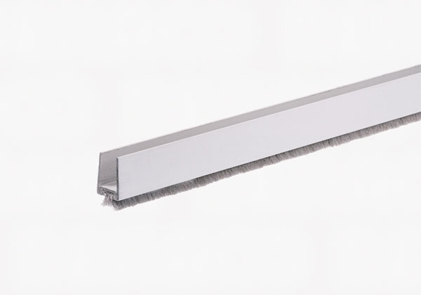 Tætningsliste GDP8, ubehandlet alu, t/Glasdør, á 2,25 mtr