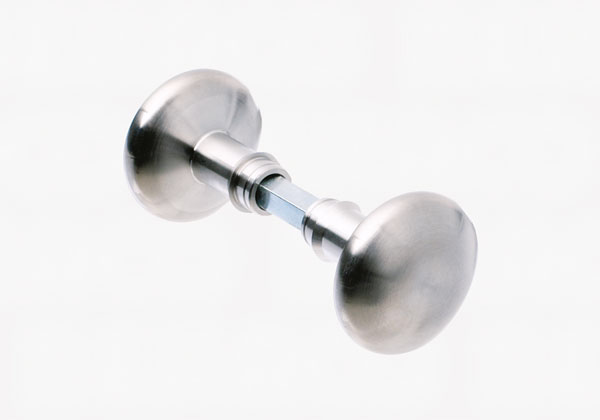 Knopdørgreb RS Ø50 u/roset 34-58 1080.00AB